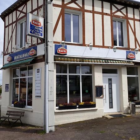 Hotel De La Gare Sainte-Gauburge-Sainte-Colombe Exteriér fotografie